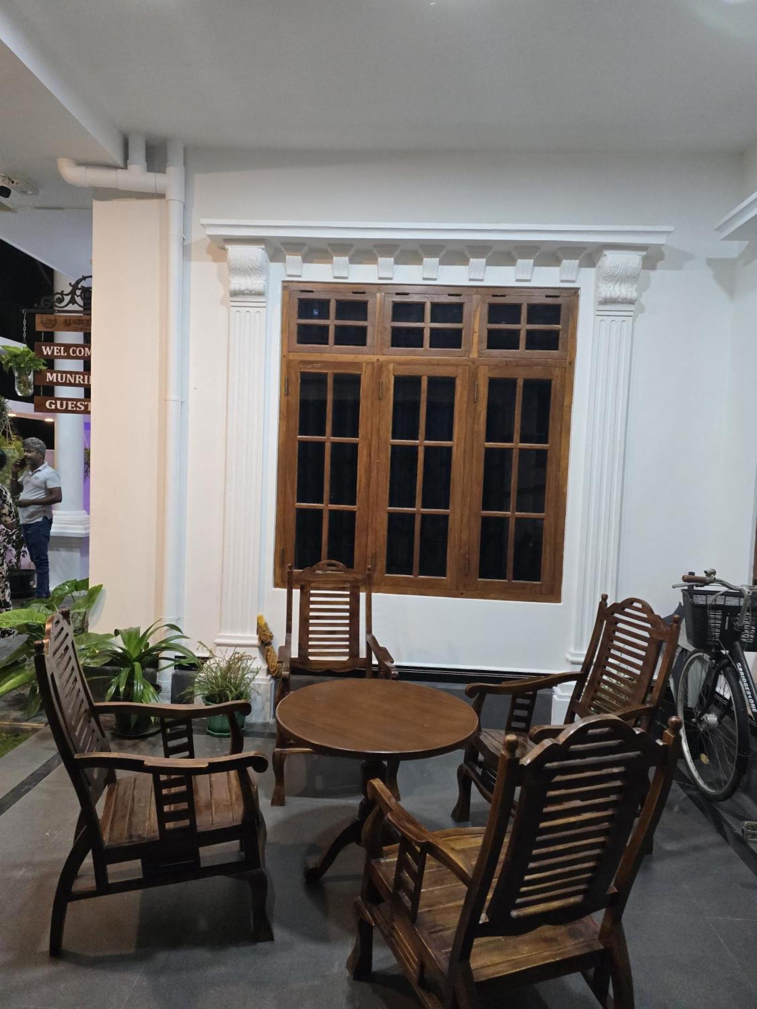 Apartamento Munril Guest Jaffna Exterior foto