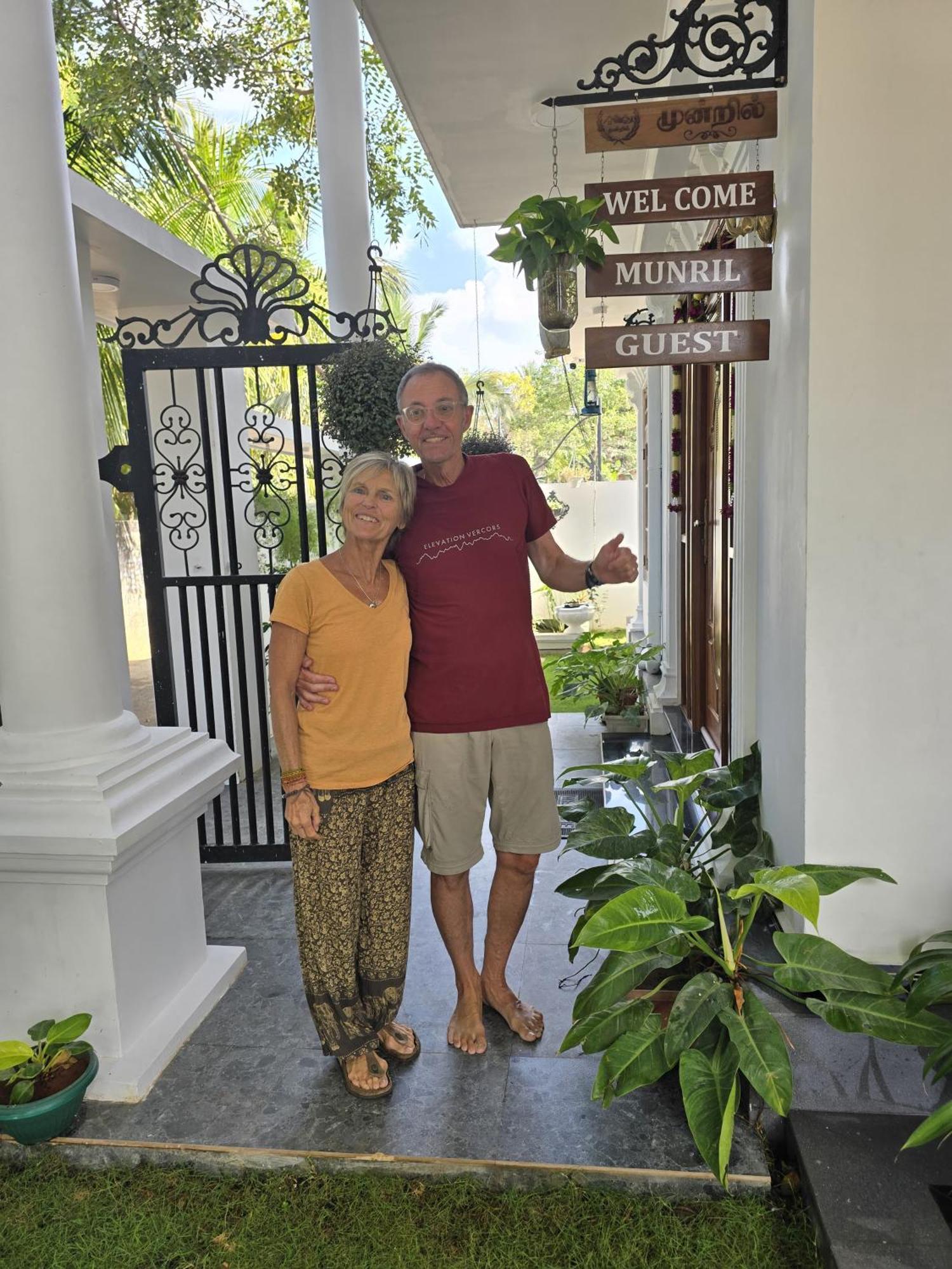 Apartamento Munril Guest Jaffna Exterior foto